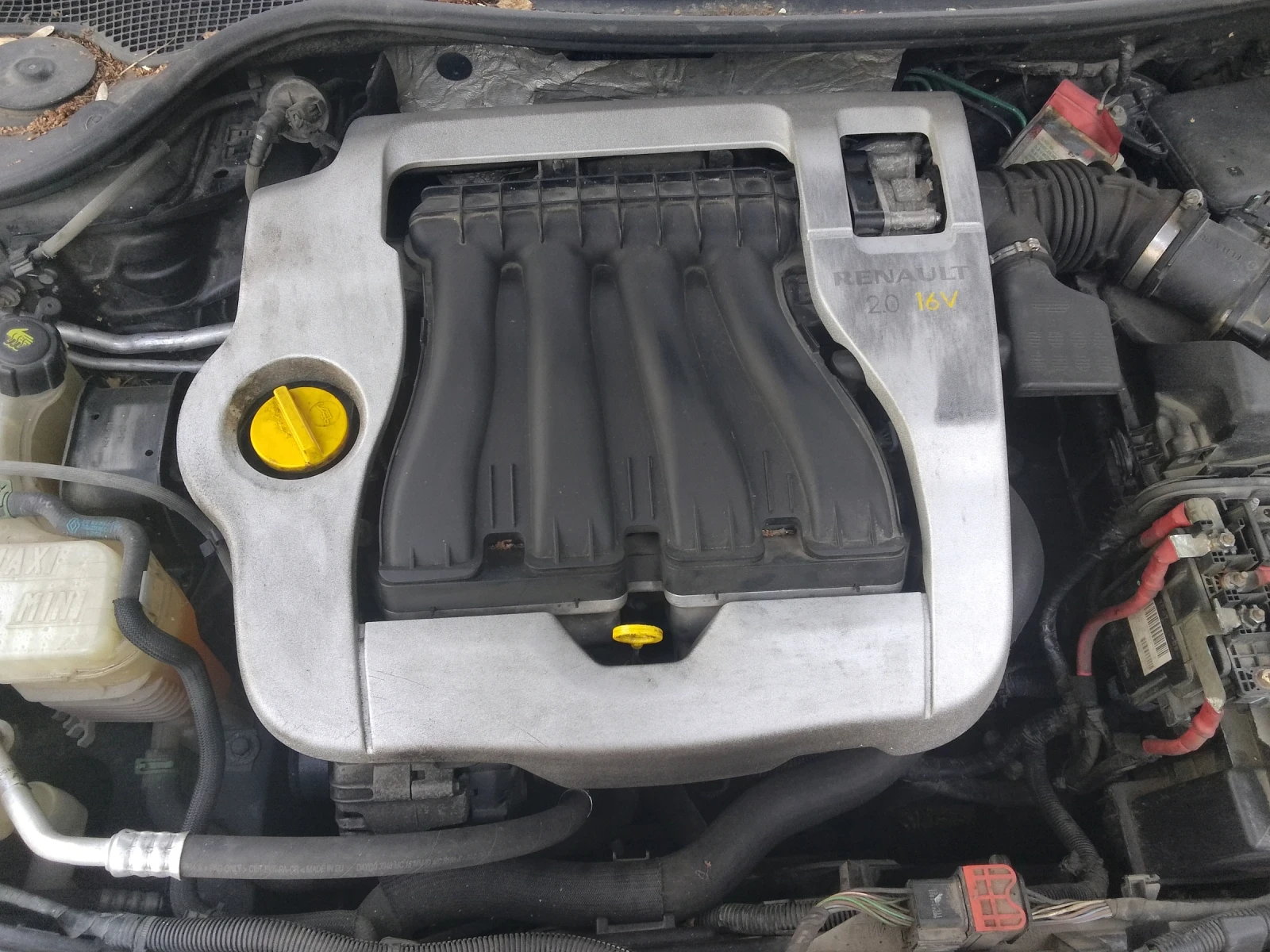 Renault Laguna, снимка 10 - Автомобили и джипове - 54158494