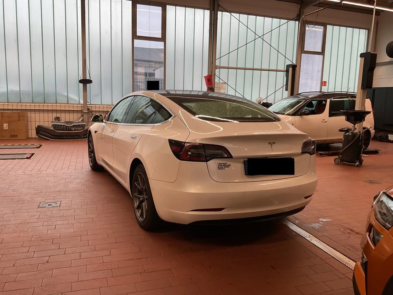 Tesla Model 3, снимка 6 - Автомобили и джипове - 54427408