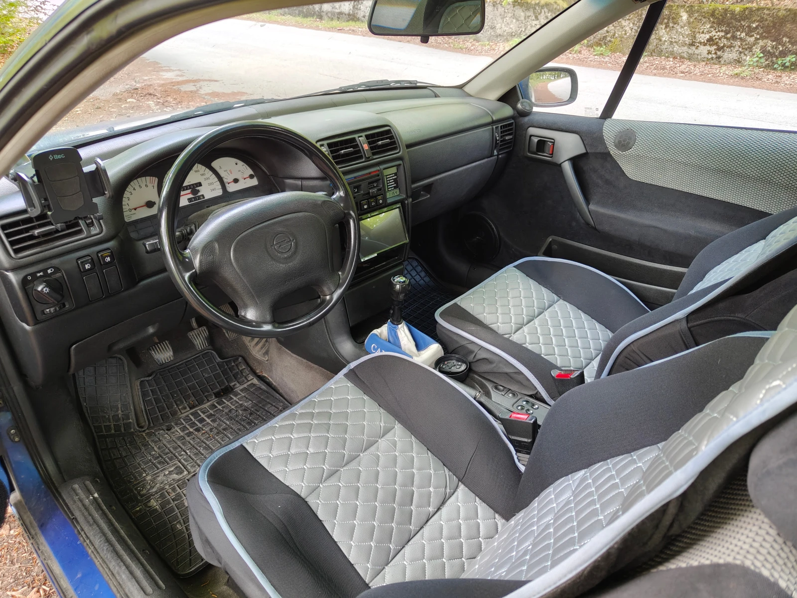 Opel Calibra 16v, снимка 9 - Автомобили и джипове - 54566078