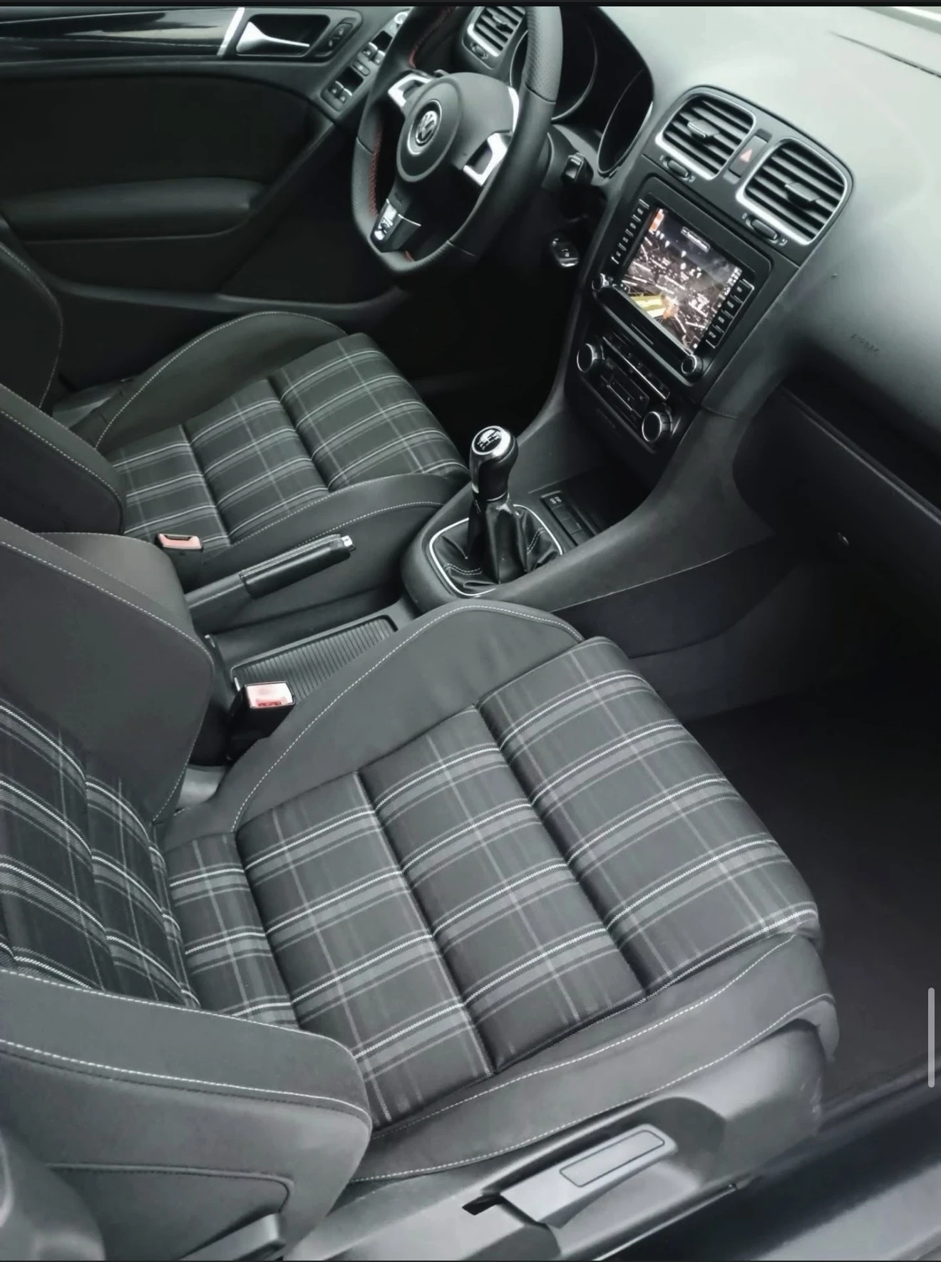 VW Golf, снимка 11 - Автомобили и джипове - 55319892