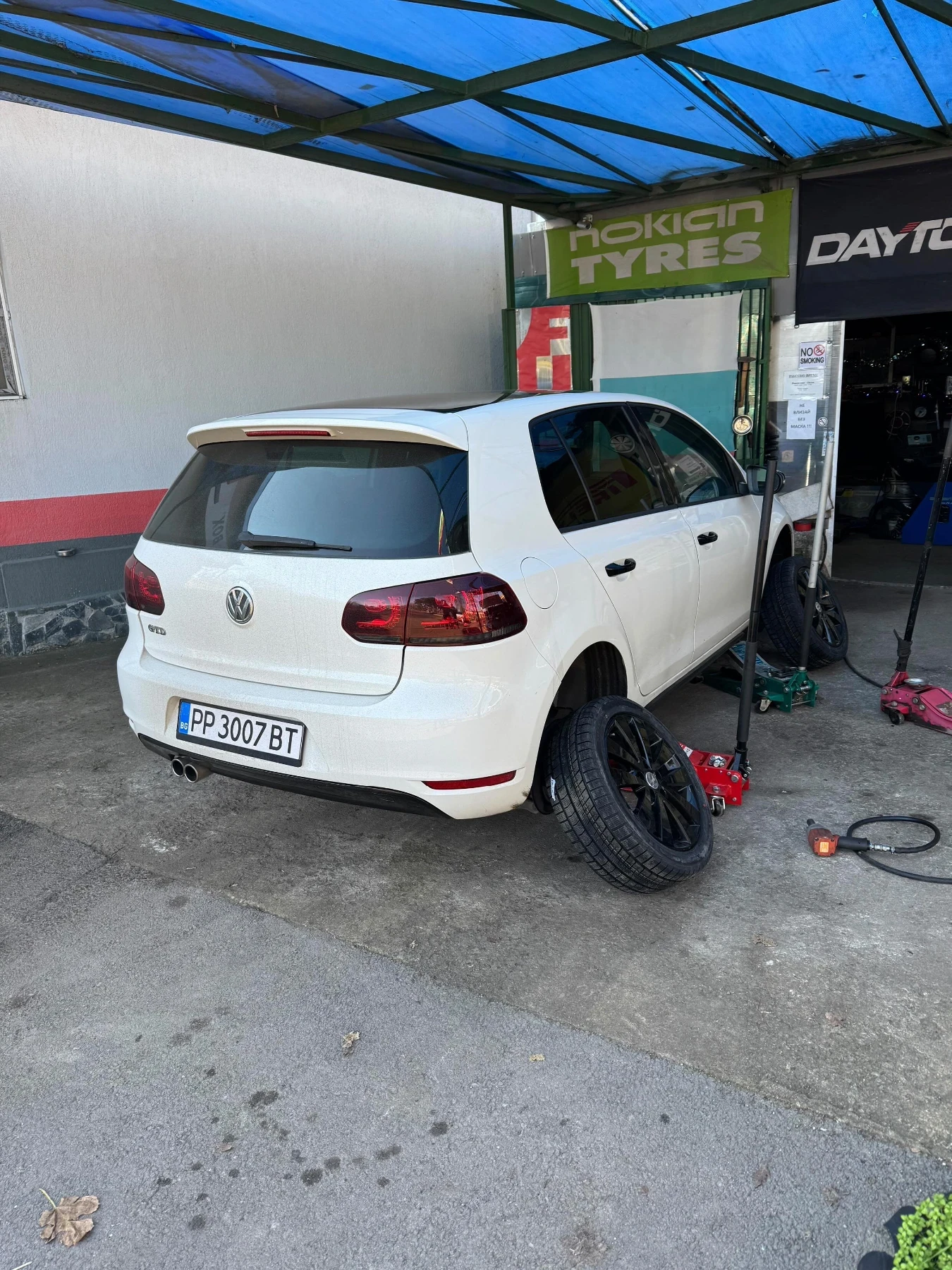 VW Golf, снимка 10 - Автомобили и джипове - 55319892