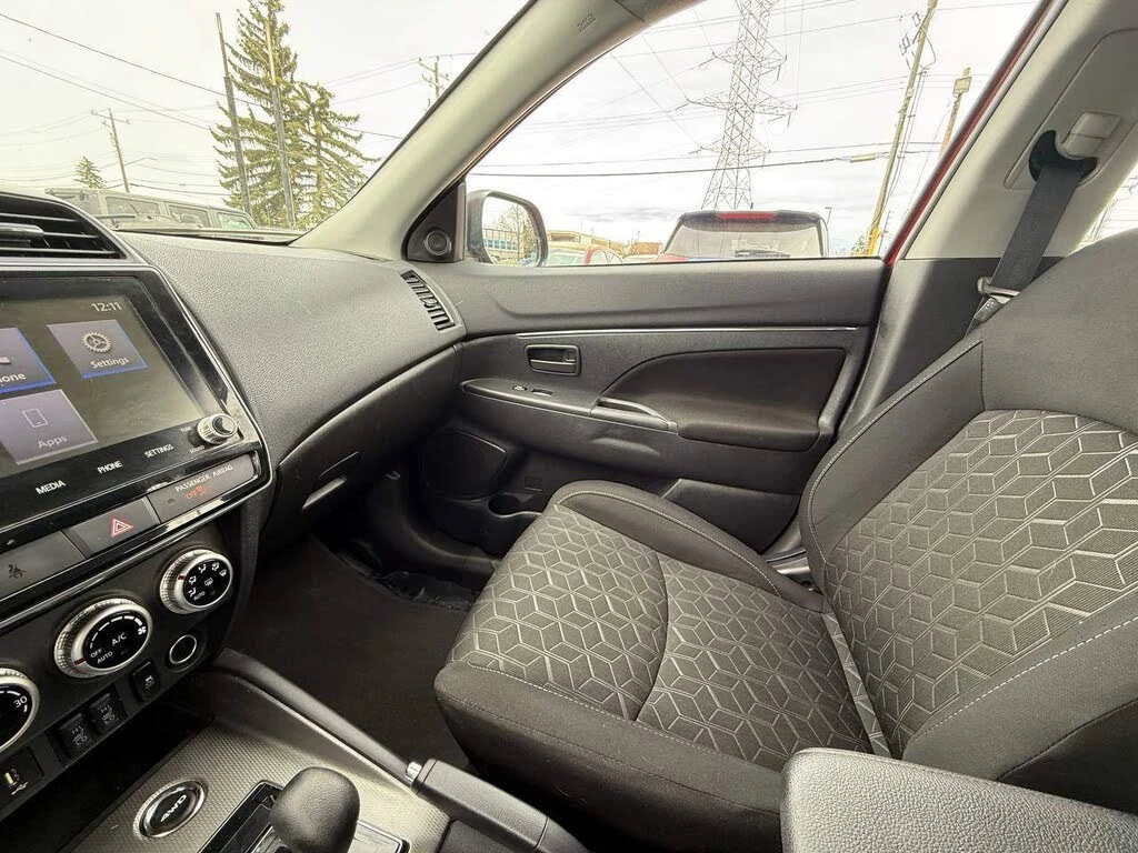Mitsubishi RVR * ПАНО* KEYLESS* Camera* ПОДГРЕВ* , снимка 8 - Автомобили и джипове - 55433258