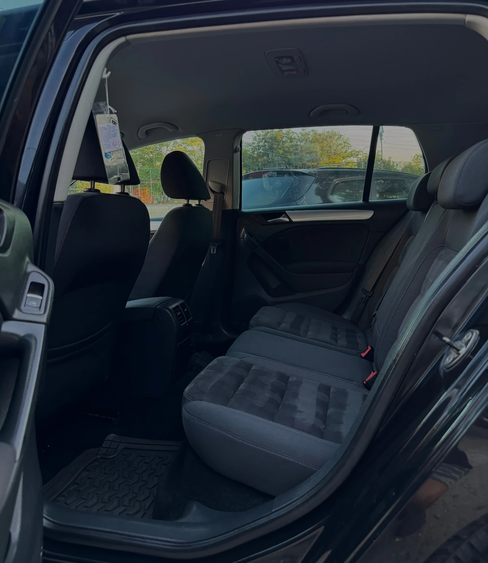 VW Golf РЕГИСТРИРАН!ОБСЛУЖЕН!ПЕРФЕКТЕН!, снимка 15 - Автомобили и джипове - 55730403