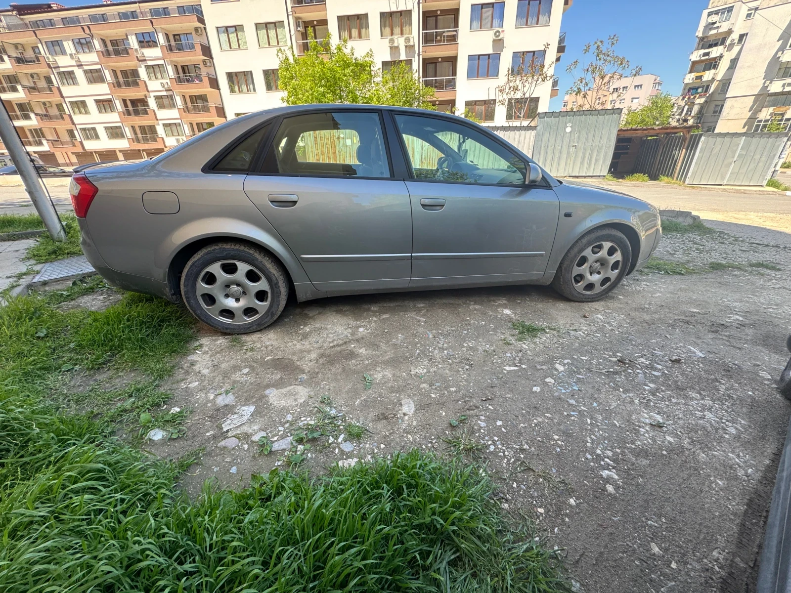 Audi A4 1.9 tdi, снимка 4 - Автомобили и джипове - 56166932