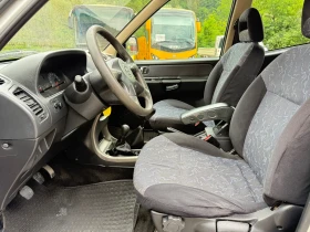 Nissan Terrano 2.7TDI Климатик/4х4/Италия, снимка 12