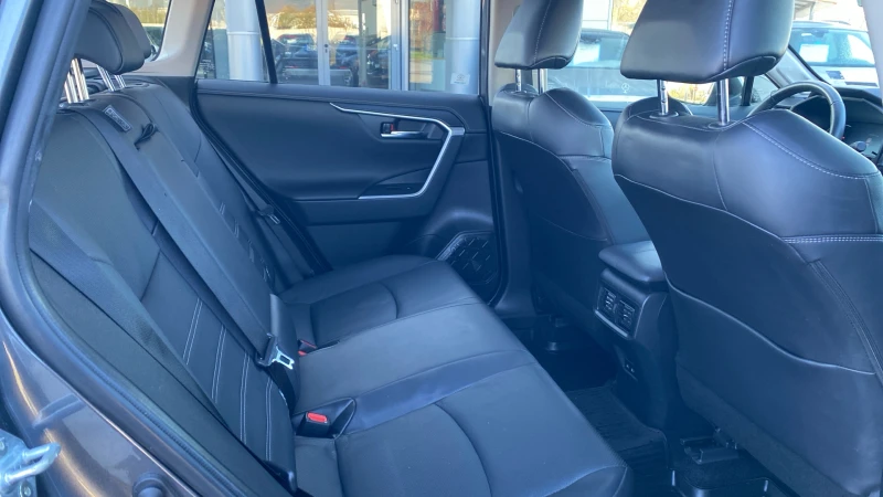 Toyota Rav4 2.5 HEV, Luxury Premium, 4x4, Pano, снимка 9 - Автомобили и джипове - 52523818