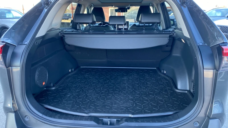 Toyota Rav4 2.5 HEV, Luxury Premium, 4x4, Pano, снимка 12 - Автомобили и джипове - 52523818