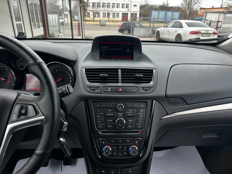 Opel Mokka 1.4i 4x4 Exclusive* КАТО НОВА, снимка 13 - Автомобили и джипове - 52890886