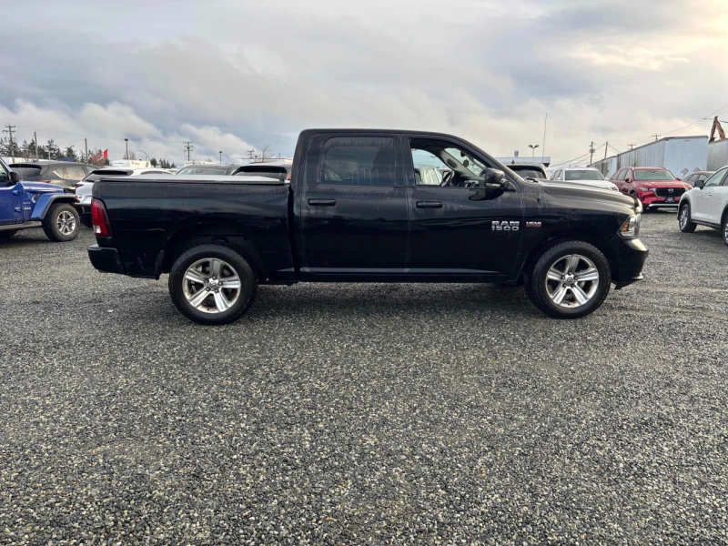 Dodge RAM 1500 CARFAX* АВТОФИНАНСИРАНЕ* БЕЗ ПЪРВОНАЧАЛНА ВНОСКА* , снимка 3 - Автомобили и джипове - 52946151