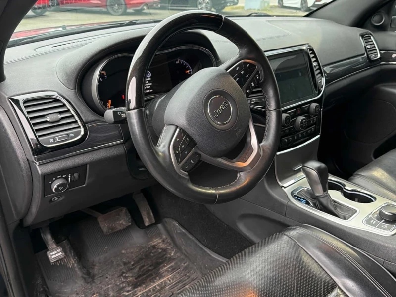 Jeep Grand cherokee * Overland * ДИСТРОНИК * ОТ ПРЕДСТАВИТЕЛСТВО, снимка 7 - Автомобили и джипове - 53414229