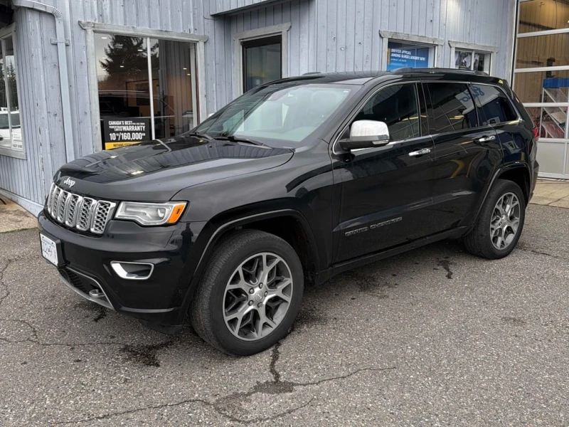 Jeep Grand cherokee * Overland * ДИСТРОНИК * ОТ ПРЕДСТАВИТЕЛСТВО