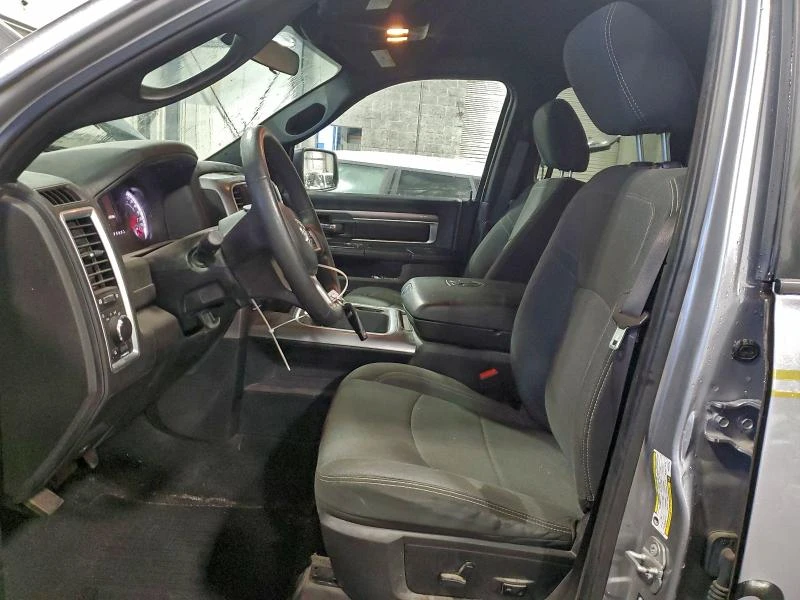 Dodge RAM 1500 3.6L 6 4x4 w/Rear Wheel Drv, снимка 12 - Автомобили и джипове - 53030819