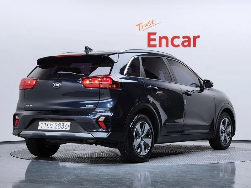 Kia Niro 1.6 HEV| 139к.с.| ВКЛ.ТЕХНОТЕСТ, снимка 2 - Автомобили и джипове - 55183584