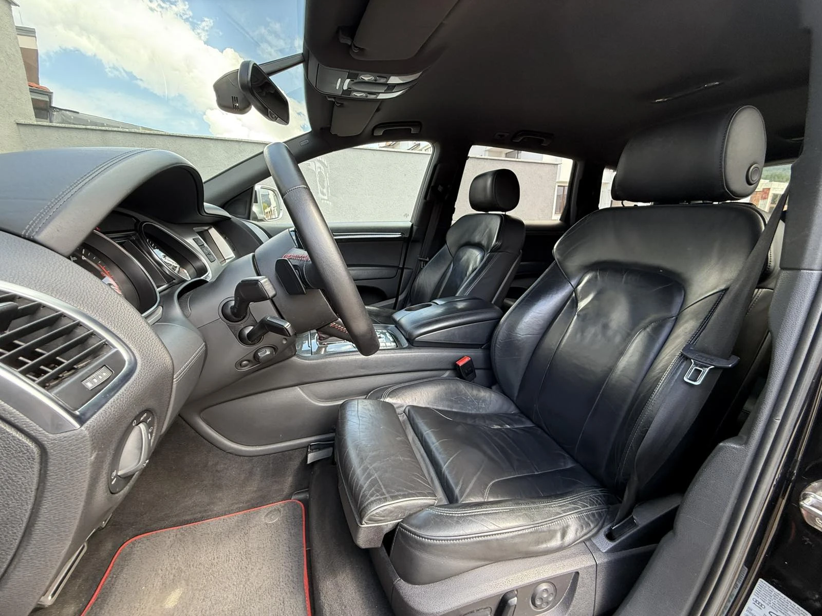 Audi Q7 V12 TDI - изображение 10