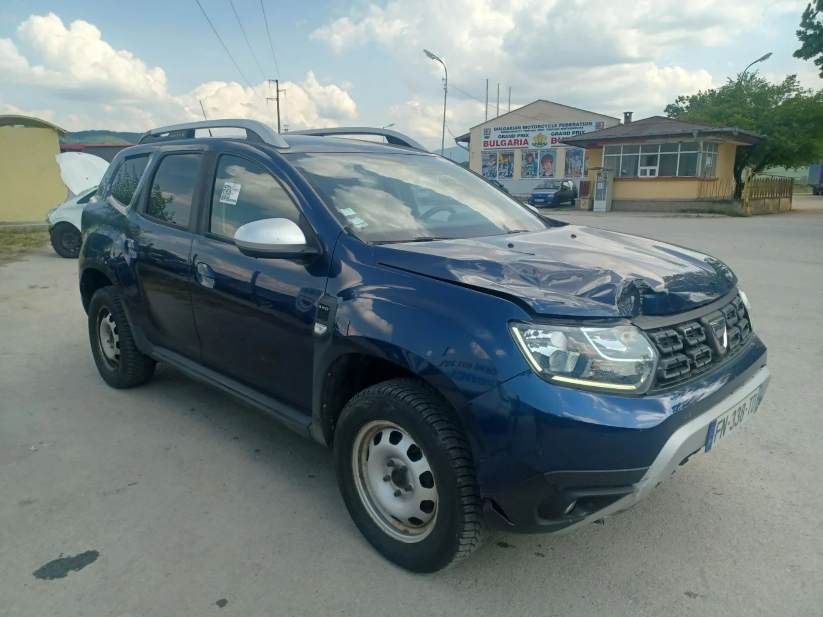 Dacia Duster 1.3tce 4x4 - изображение 7