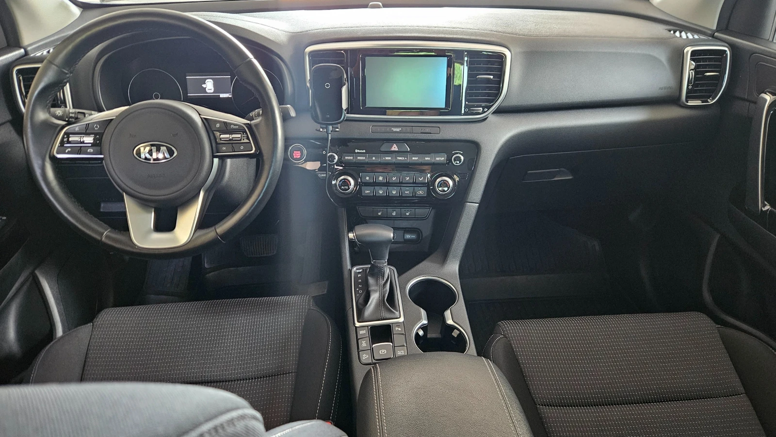 Kia Sportage 1.6 T-GDI AWD - изображение 10