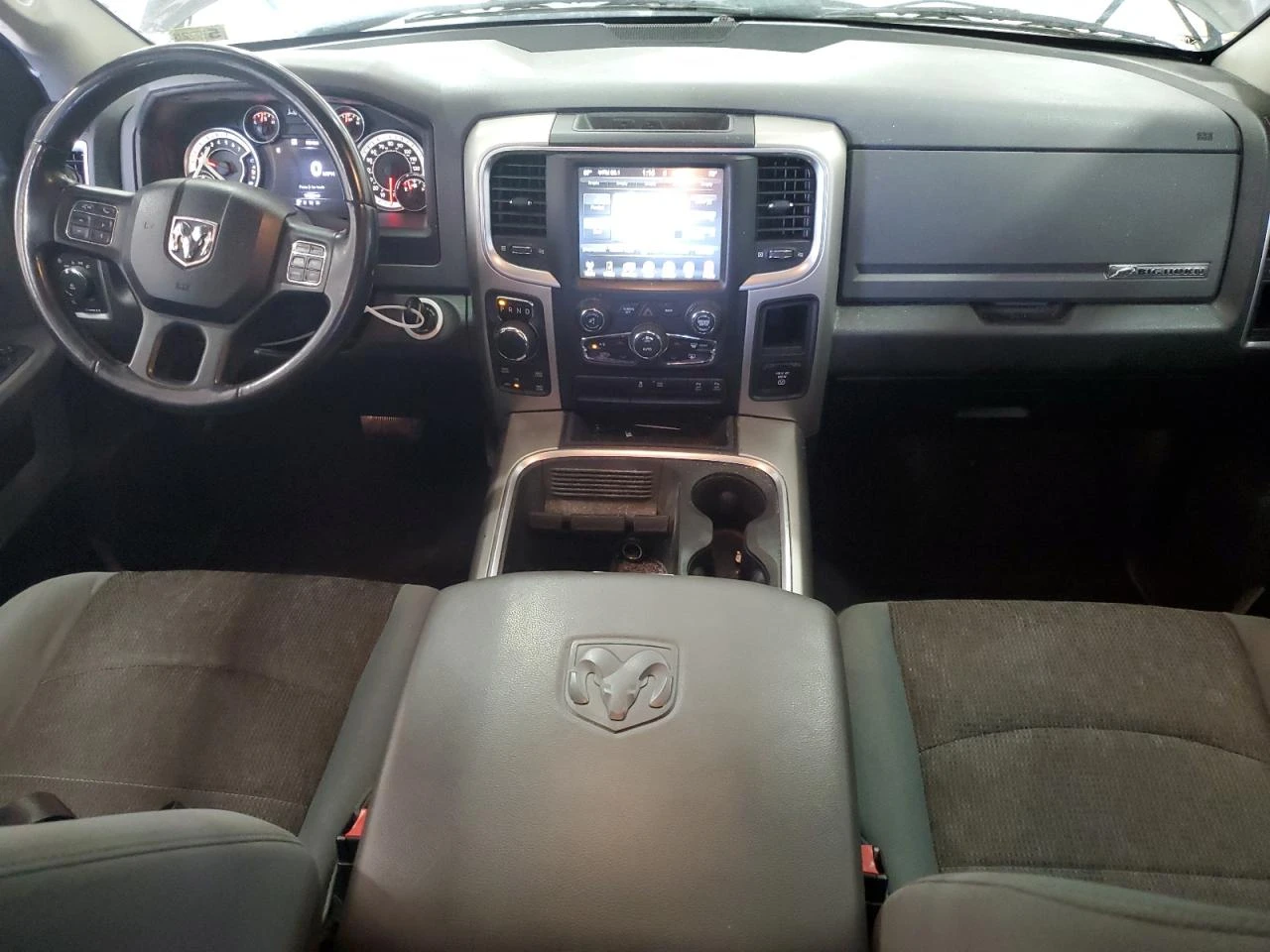 Dodge RAM 1500 5.7HEMI* BIGHORN* SLT* 4X4* ПЕРФЕКТЕН* ФИКСИРАНА Ц - изображение 7
