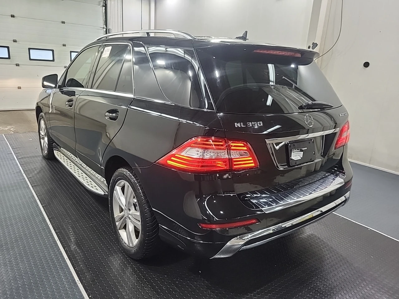 Mercedes-Benz ML 350 * АВТО КРЕДИТ* ЦЕНА ДО БГ * СЕРВИЗНА ИСТОРИЯ *  - изображение 6