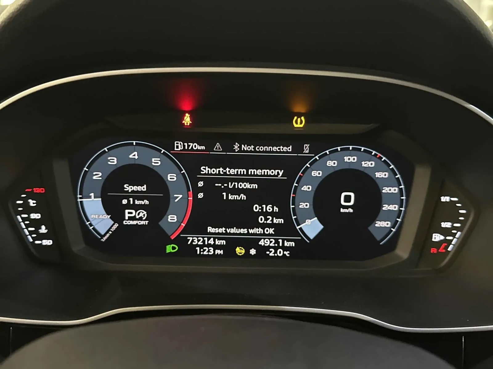 Audi Q3 Komfort 40 TFSI * CARFAX* ОПЦИЯ ЗА ФИНАНСИРАНЕ*  - изображение 8