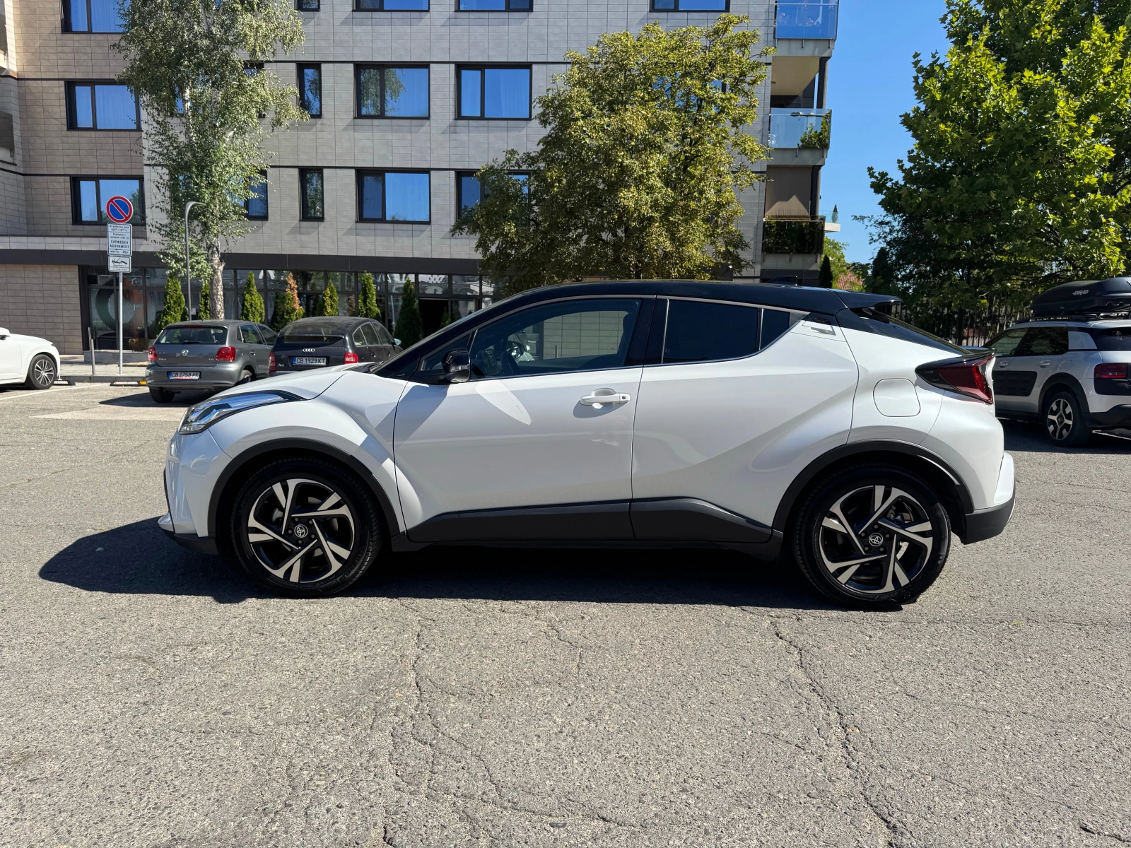 Toyota C-HR 2.0 Hybrid Team Deutschland , снимка 4 - Автомобили и джипове - 53724346