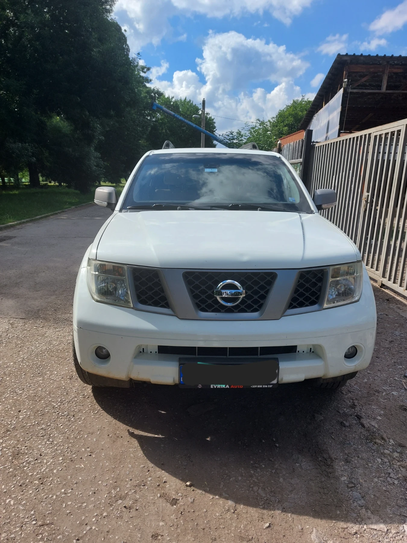 Nissan Pathfinder, снимка 2 - Автомобили и джипове - 54126326