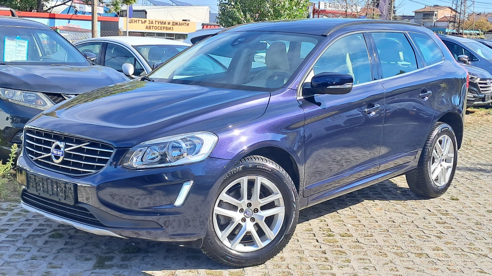 Volvo XC60 FULL РЕАЛ КМ-100% ИЗКЛЮЧИТЕЛН КАТО НОВ СЕРВИ КНИЖК