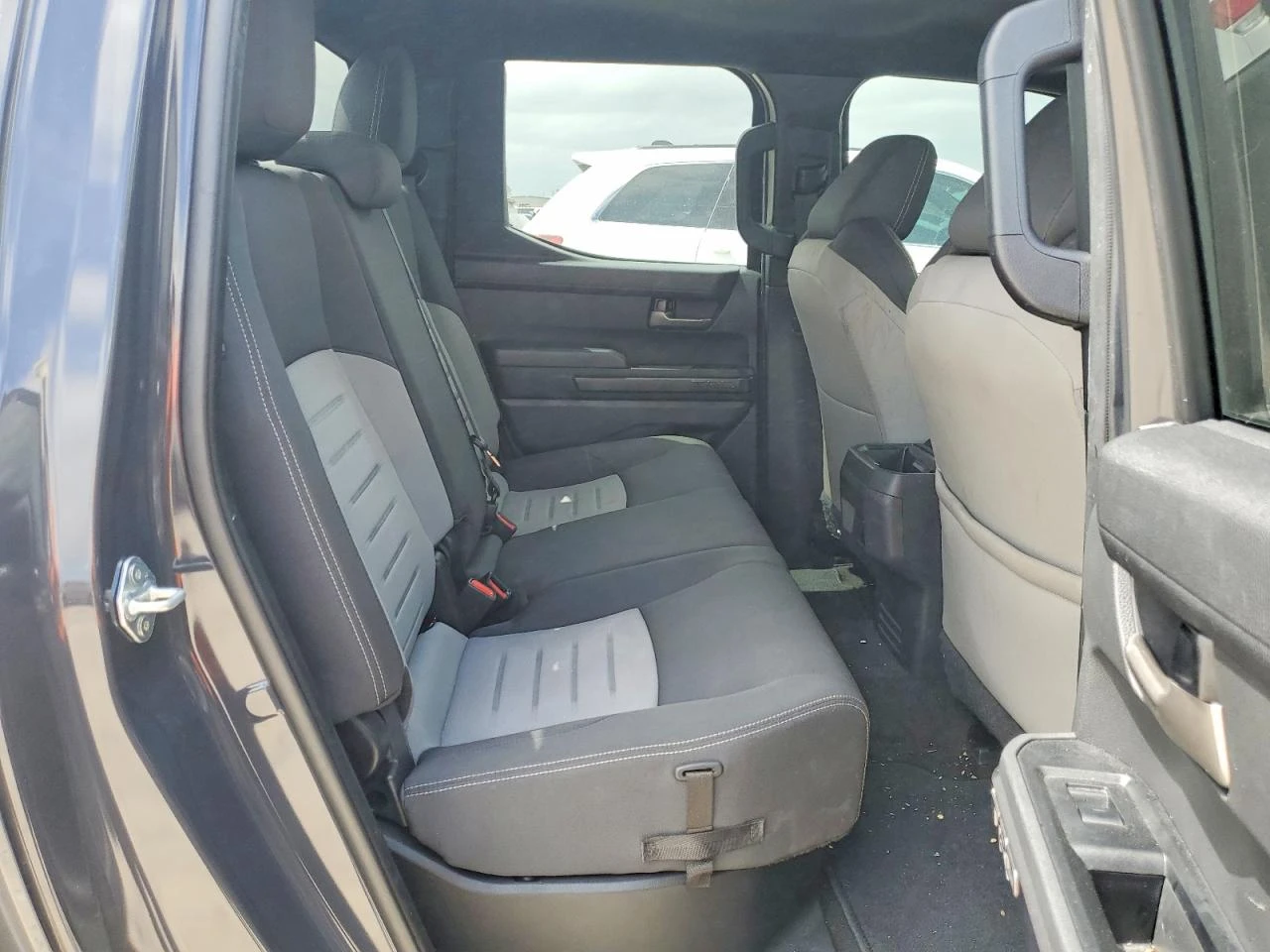 Toyota Tacoma 2.4l Trd Sport, снимка 11 - Автомобили и джипове - 56041852