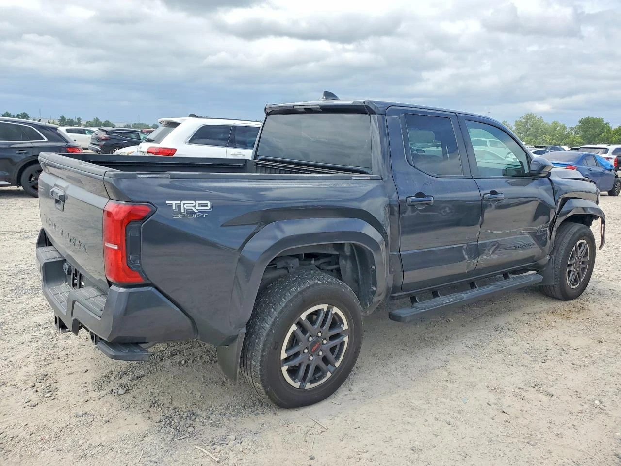 Toyota Tacoma 2.4l Trd Sport, снимка 3 - Автомобили и джипове - 56041852