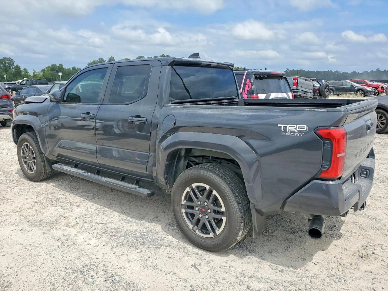 Toyota Tacoma 2.4l Trd Sport, снимка 2 - Автомобили и джипове - 56041852