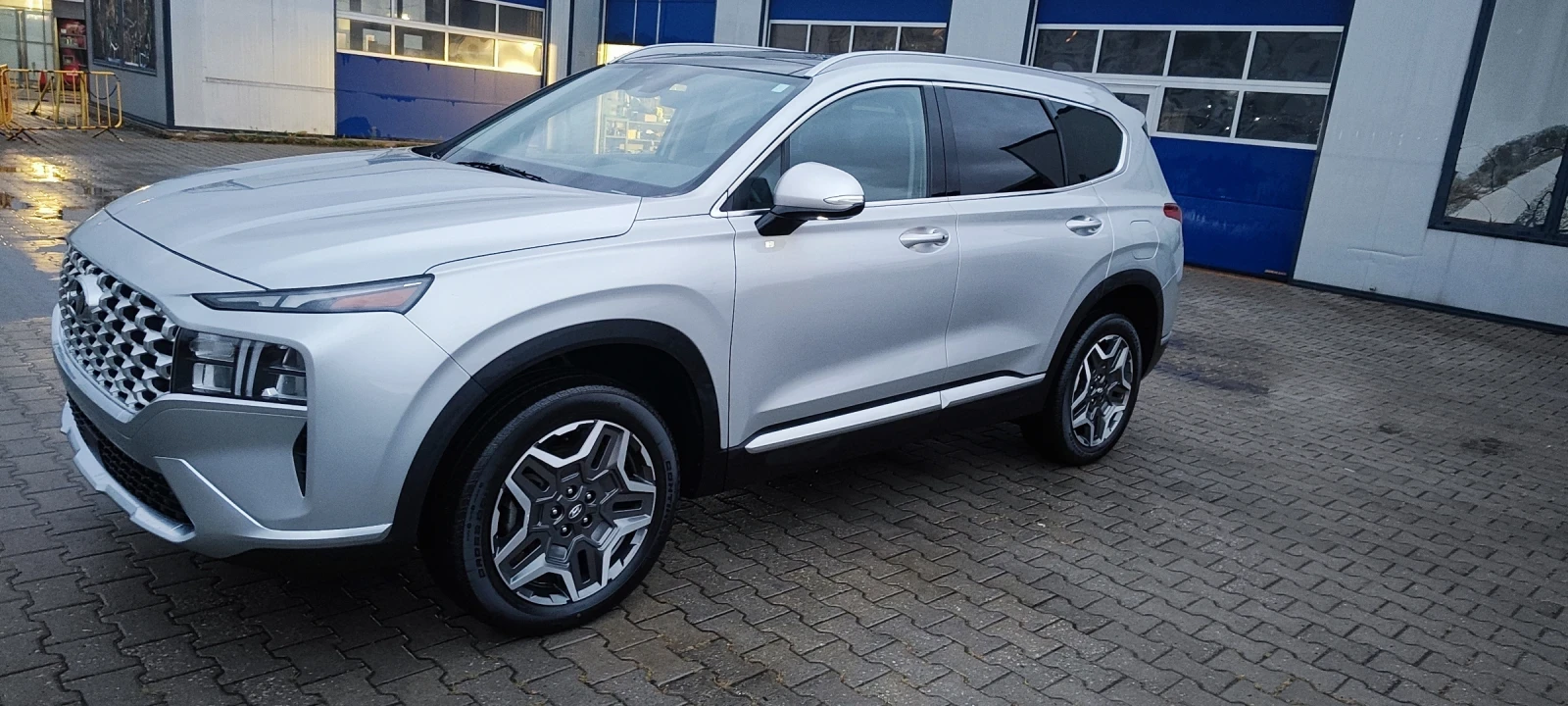 Hyundai Santa fe PLUG in HYBRID* 2023* , снимка 2 - Автомобили и джипове - 56715979