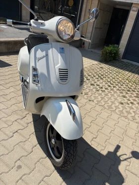  Vespa GTS