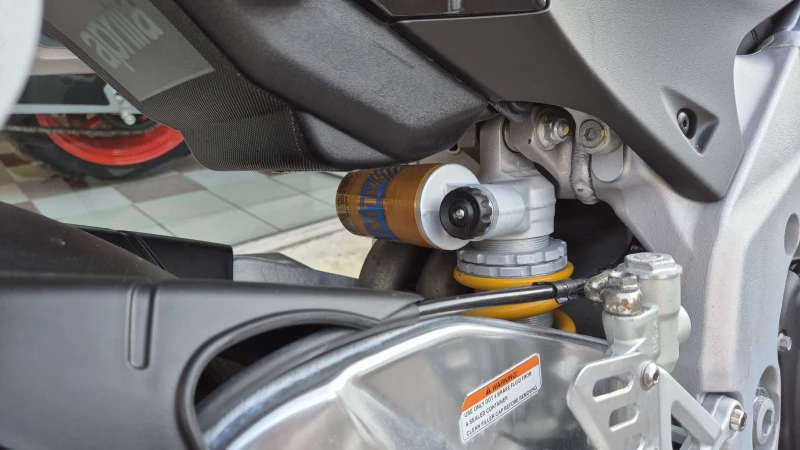 Aprilia Tuono V4 1100 FACTORY , снимка 12 - Мотоциклети и мототехника - 52581183