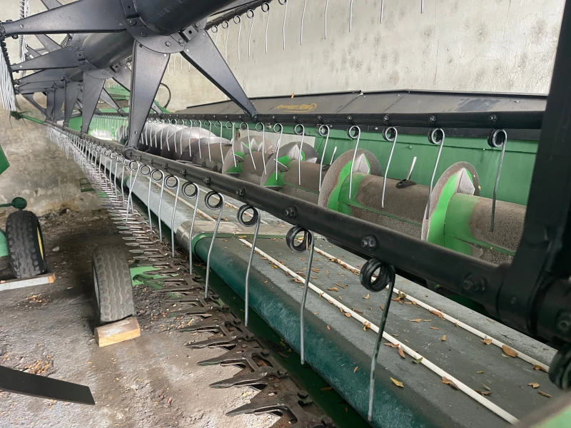 Комбайн John Deere T670 + 7.5 МЕТРА ХЕДЕР ЛИЗИНГ, снимка 5 - Селскостопанска техника - 52017558