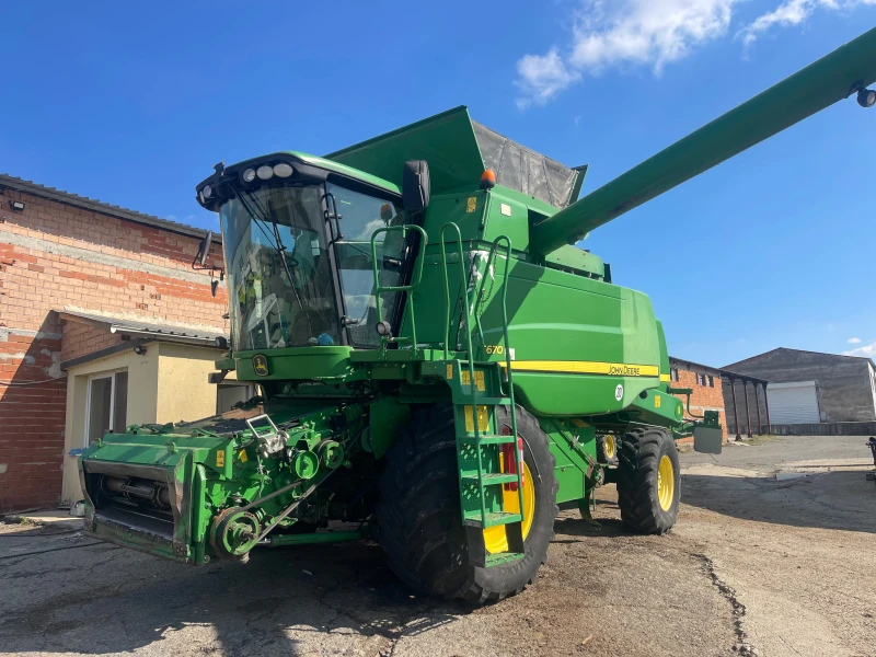 Комбайн John Deere T670 + 7.5 МЕТРА ХЕДЕР ЛИЗИНГ, снимка 2 - Селскостопанска техника - 52017558