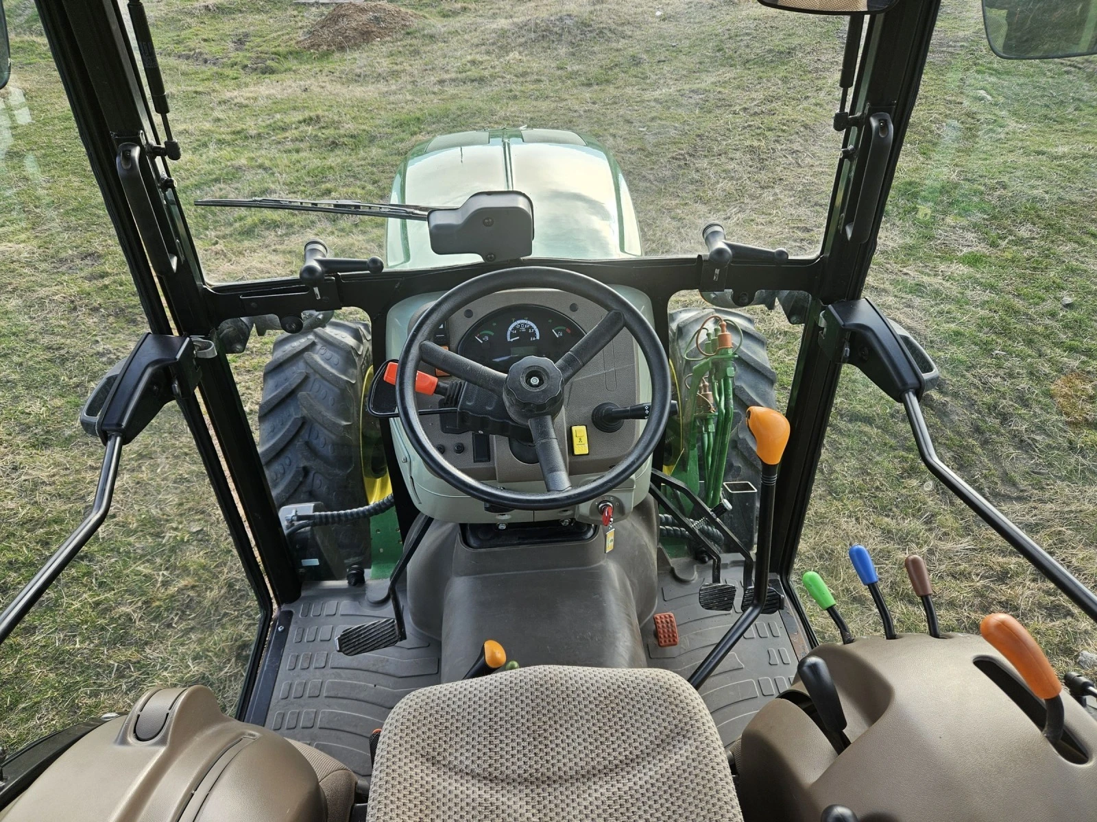 Трактор John Deere 5085 GF - изображение 7