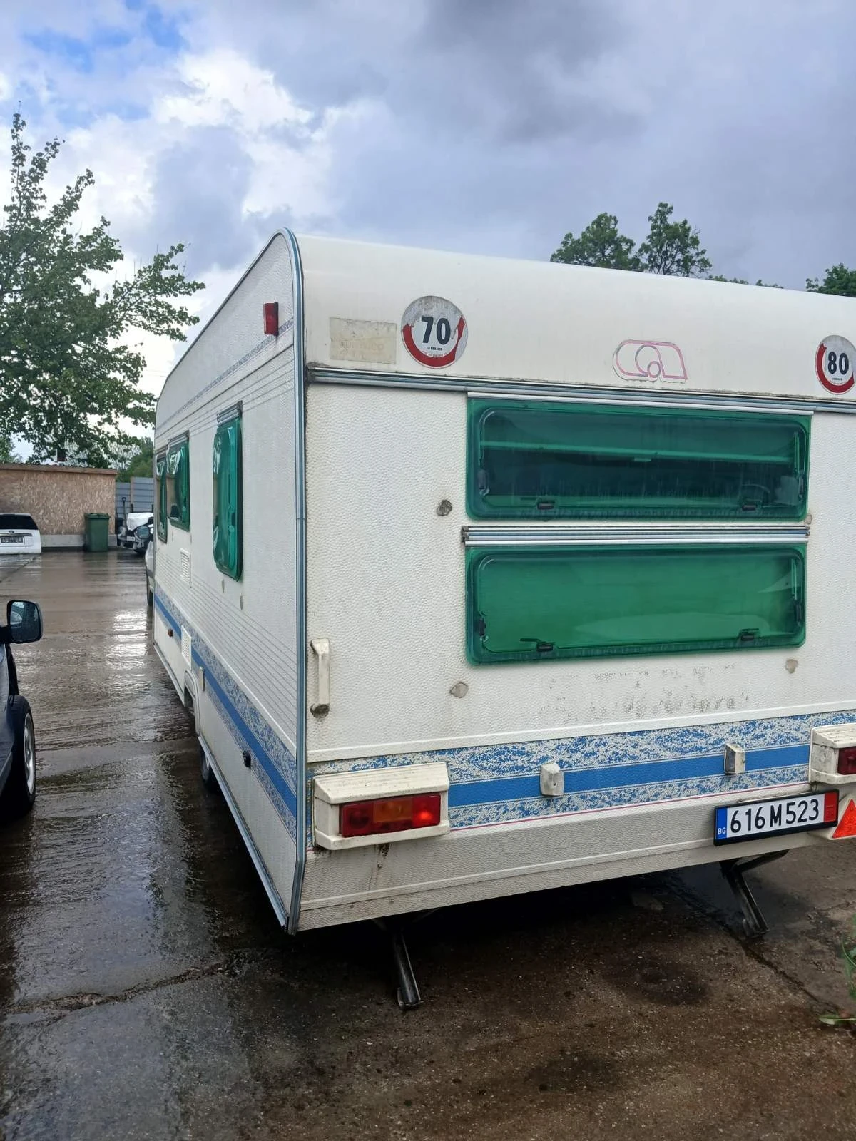 Каравана Adria 502DK, снимка 3 - Каравани и кемпери - 54812752