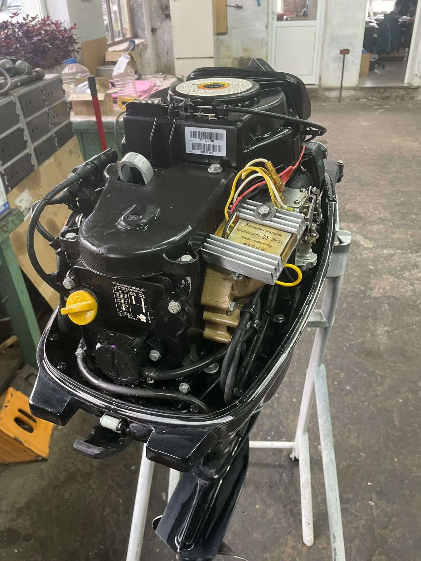 Извънбордов двигател Mercury F15 - изображение 8