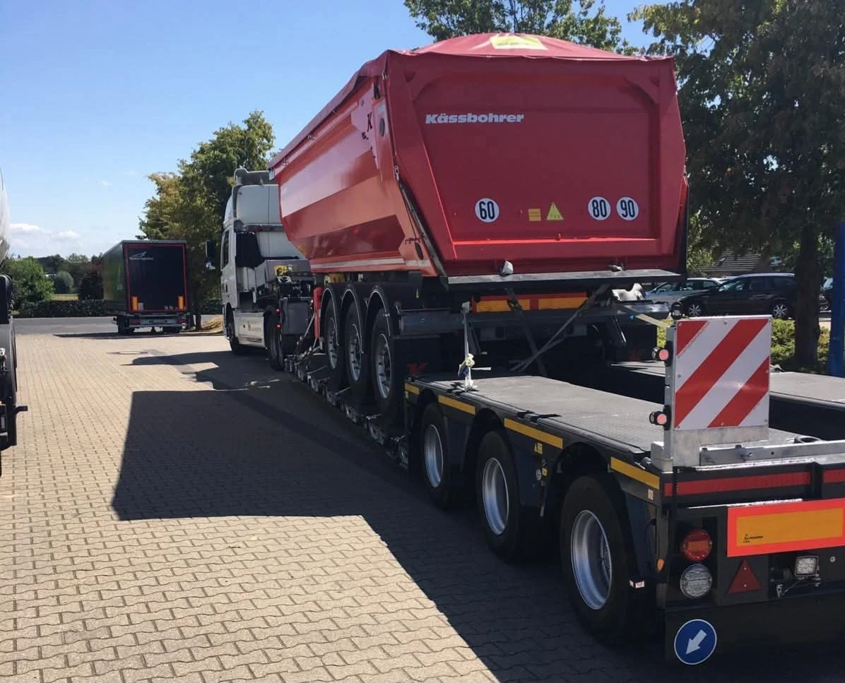 Полуремарке Kaessbohrer Самосвали 24m3-27m3, Нискотоварни , Платформи , снимка 16 - Ремаркета - 54169858