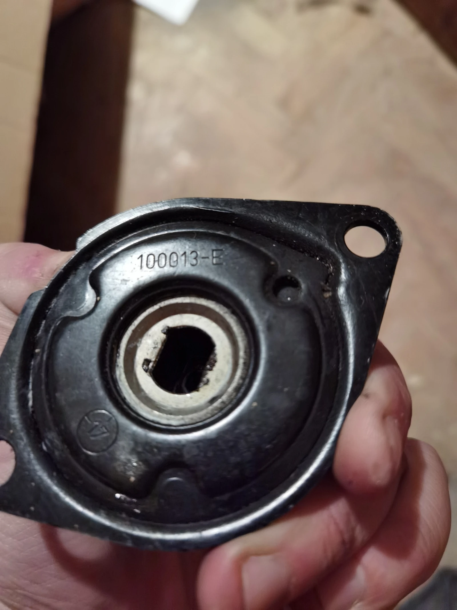   1.7SDI | Mobile.bg   3