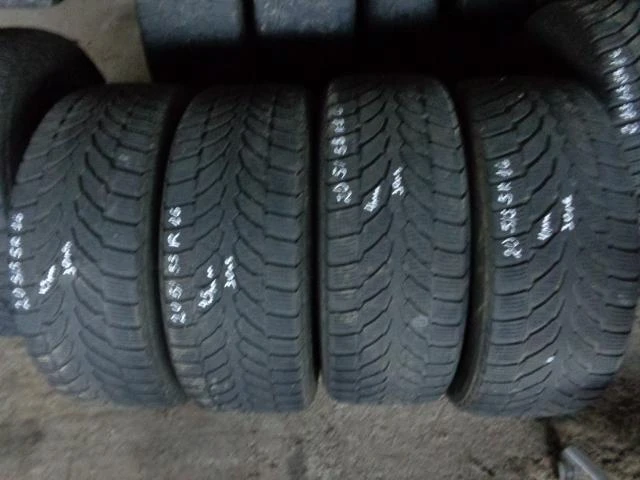 Гуми Зимни 205/55R16, снимка 2 - Гуми и джанти - 12764755