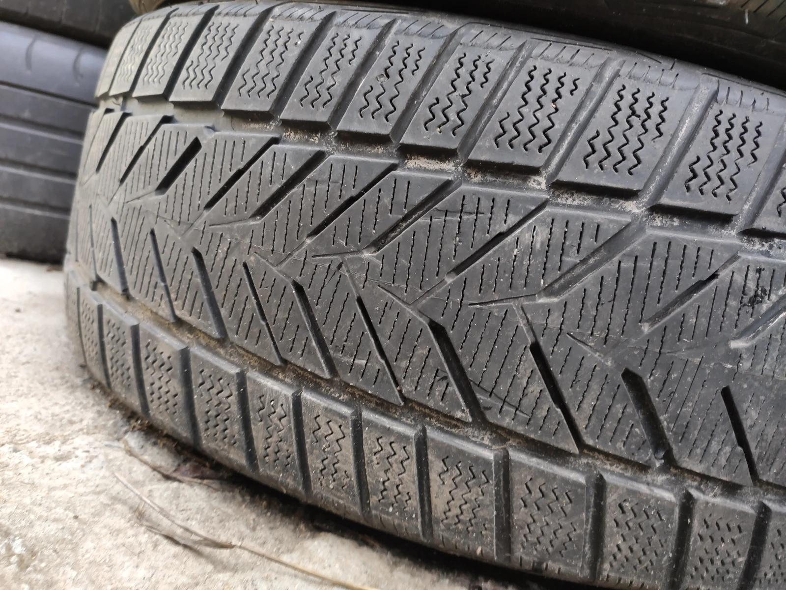  205/45R17 | Mobile.bg   4