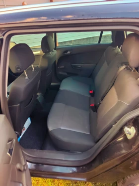 Opel Astra, снимка 8