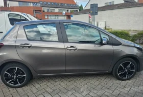 Toyota Yaris 1.5Hybrid | Mobile.bg    2