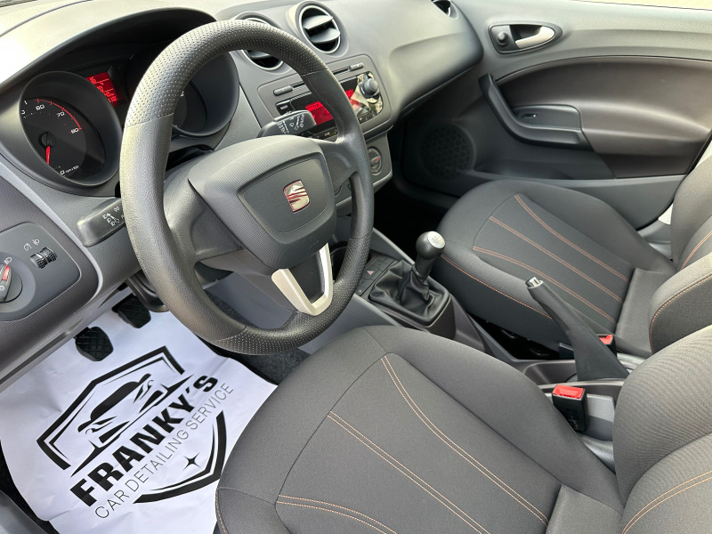 Seat Ibiza 1.2 , снимка 9 - Автомобили и джипове - 42732355