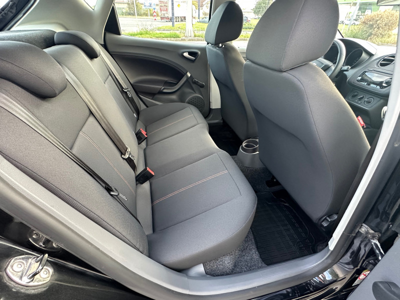 Seat Ibiza 1.2 , снимка 13 - Автомобили и джипове - 42732355