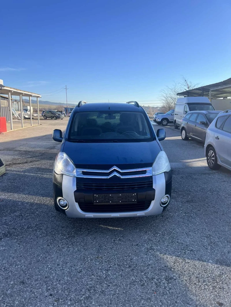 Citroen Berlingo 1.6HDI XTR, снимка 2 - Автомобили и джипове - 48388597