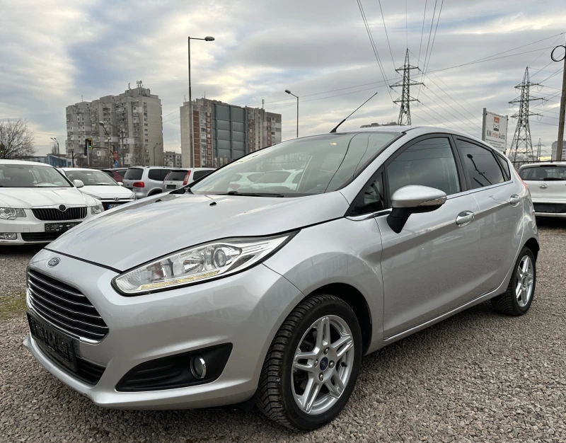 Ford Fiesta 1.0i-80к.с./Facelift/EURO-5B/LED, снимка 1 - Автомобили и джипове - 48802454