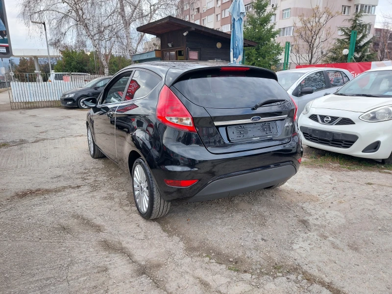 Ford Fiesta 1.2i* TITANIUM* key let&#39;s go* 36м. х 191лв.* , снимка 4 - Автомобили и джипове - 48881567