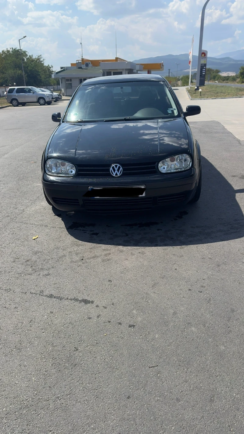 VW Golf, снимка 4 - Автомобили и джипове - 49063637