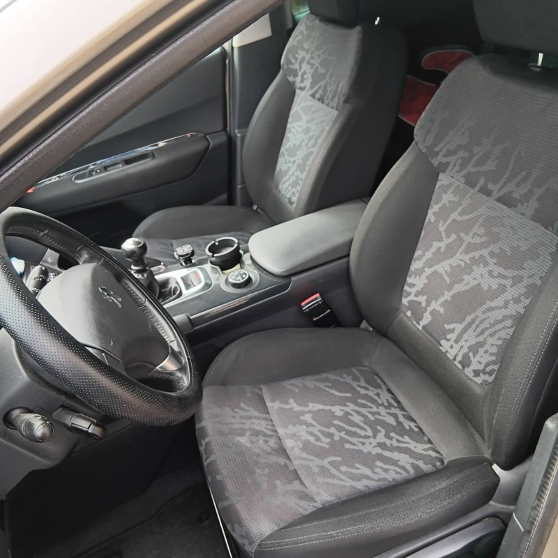 Peugeot 3008, снимка 4 - Автомобили и джипове - 52371764